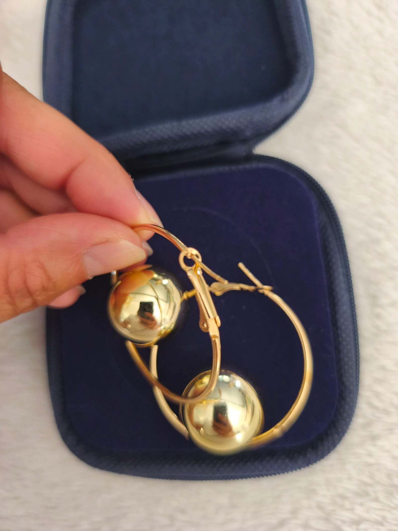 Earrings – photo 2